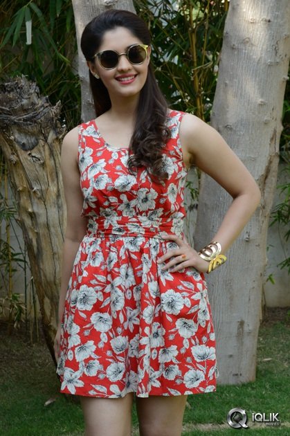 Surabhi-Interview-About-Express-Raja